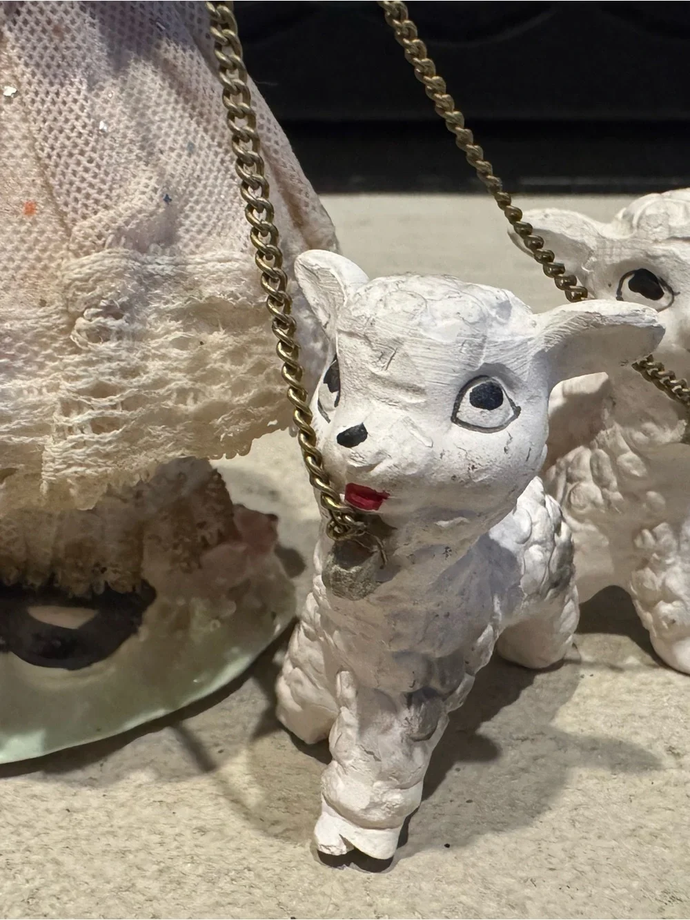 Vintage 1950’s Japan Little Bo Peep & 2 attached lambs-Original chains & lace